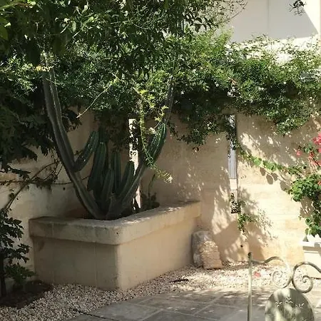 Le Miniature Panzió Pezze di Greco