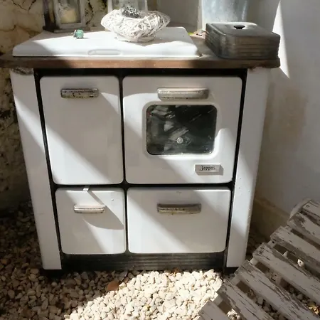 Le Miniature Pezze Di Greco